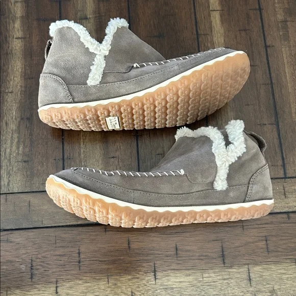 L.L.Bean Women's Mountain Slipper Boot Mocs Size 10 - Picture 4 of 5